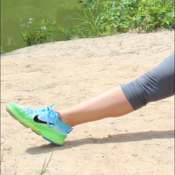 Nike Zoom Fit Agility in Clearwater (Women's) - Picture 4 of 8